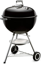 Load image into Gallery viewer, Weber Classic Kettle barbecue au charbon de bois, surface de cuisson Ø 57cm, barbecue avec couvercle et cuve en acier emaillé, thermomètre intégré au couvercle, trépied et roues - Noir (1341504)