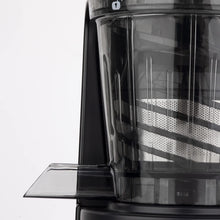 Load image into Gallery viewer, Extracteur de Jus de Fruits et Légumes vertical GSX24 H.Koenig Centrifugeuse Vitamin + sans BPA - 82 mm Large Bouche - 3 tamis pour jus fin ou épais et sorbet - Pression douce - 50 tours 400 W